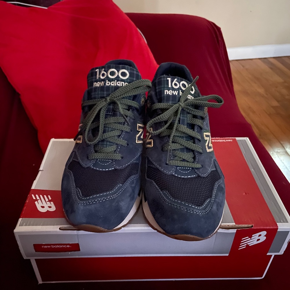 New balance sneakers